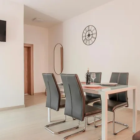 Vudrag Apartman *