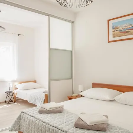 Vudrag Apartman Trogir