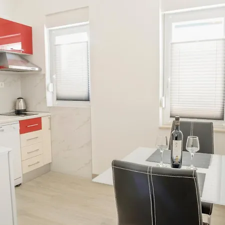 Apartamento Vudrag Trogir