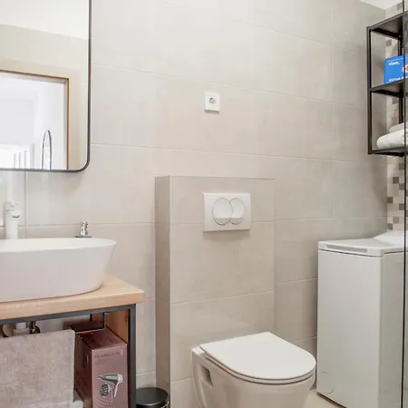 Vudrag Apartamento *