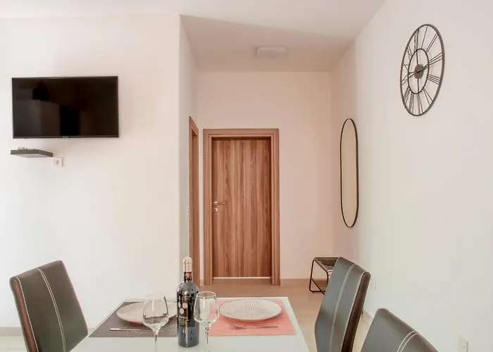 Vudrag Apartment